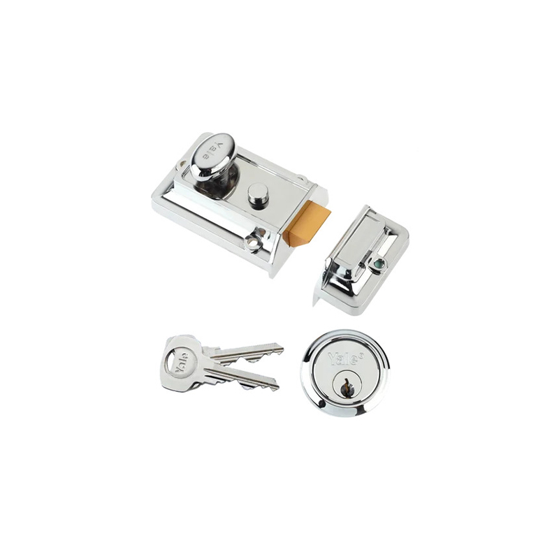 Yale 77 Traditional Nightlatch 60mm Chrome