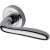 Heritage Brass Columbus Polished Chrome Door Handles On Round Rose (Sold In Pairs)