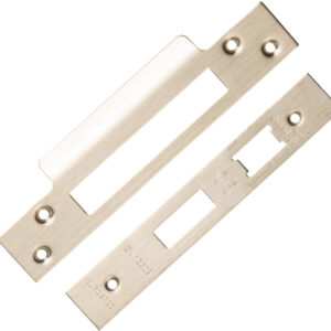 Eurospec Forend & Strike Pack For Bas/Ess/Lss/Oss 3 Lever Architectural Sash Locks, Satin Brass