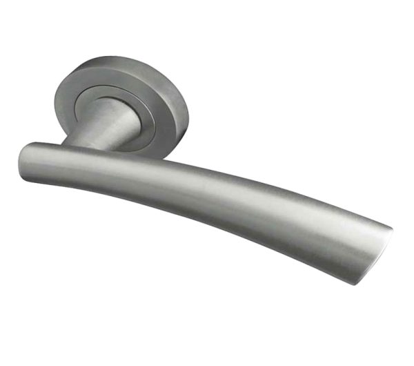 Paja Garda Door Handles On Round Rose