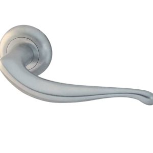 Paja Goccia Door Handles On Bevelled Round Rose