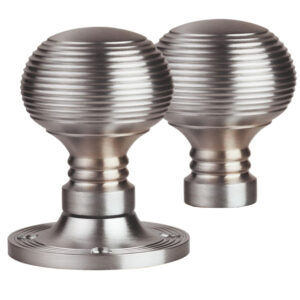 Manital Queen Anne Reeded 61Mm Diameter Base Rim Door Knobs, Satin Chrome (Sold In Pairs)