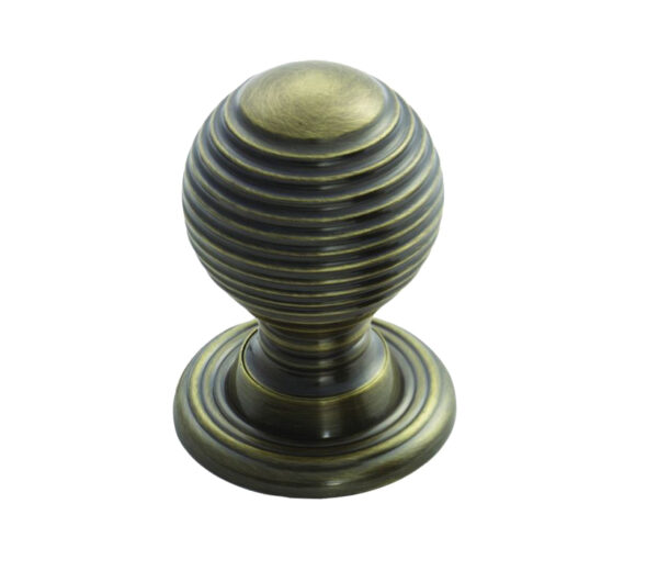 Fingertip Queen Anne Reeded Cupboard Knob (28Mm Or 35Mm), Florentine Bronze