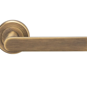 Serozzetta Edge Door Handles On Round Rose, Antique Brass (Sold In Pairs)