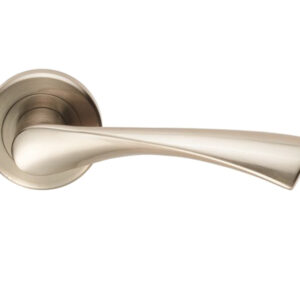 Serozzetta Residential Venti Door Handles On Round Rose, Satin Nickel (Sold In Pairs)