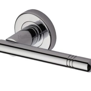 Heritage Brass Alicia Polished Chrome Door Handles On Round Rose (Sold In Pairs)