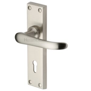 Heritage Brass Windsor Satin Nickel Door Handles(Sold In Pairs)