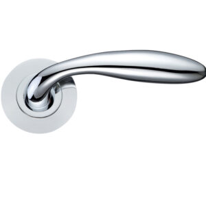 Zoo Hardware Stanza Verona Lever On Round Rose, Polished Chrome (Sold In Pairs)