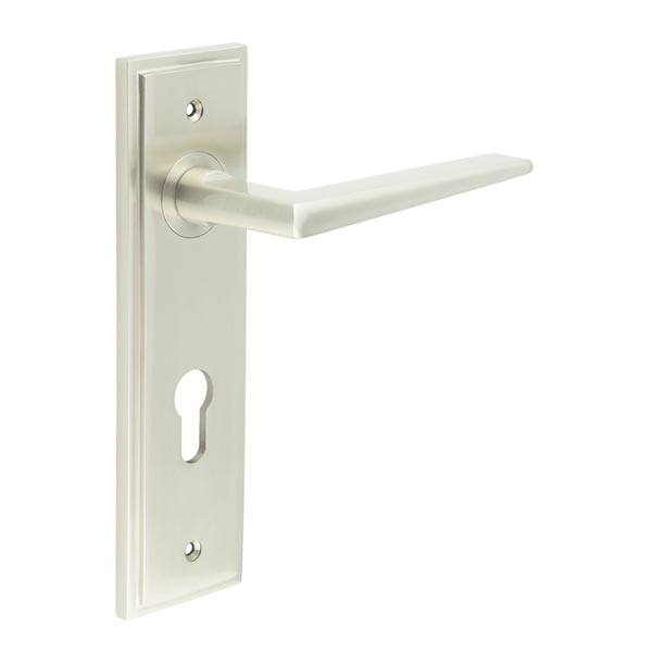 Mayfair Door Handle Din Euro Backplate Satin Nickel