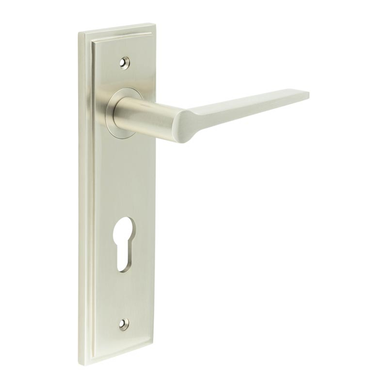 Knightbridge Door Handle Din Euro Backplate Satin Nickel