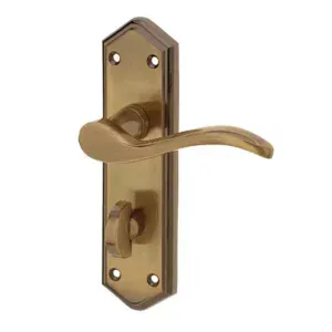 Paris Suite Lever on Plate